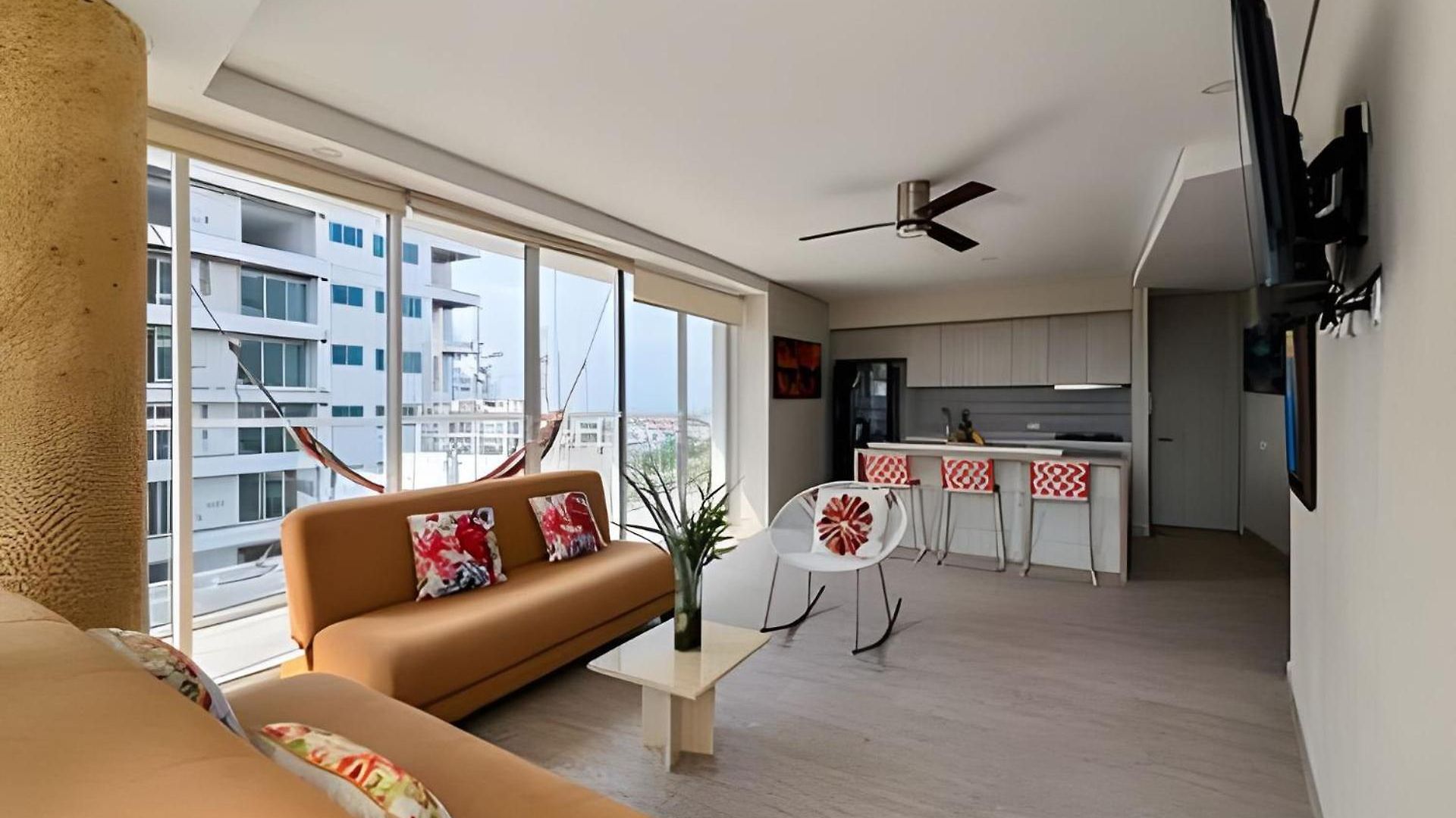 2 Jacuzzi Y Vista Mar. Frente A Playa Apartamento *
