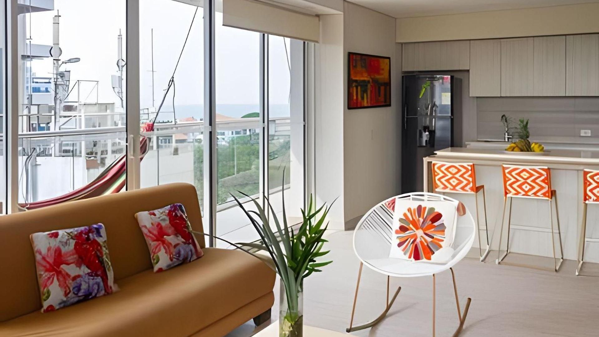 2 Jacuzzi Y Vista Mar. Frente A Playa Apartamento