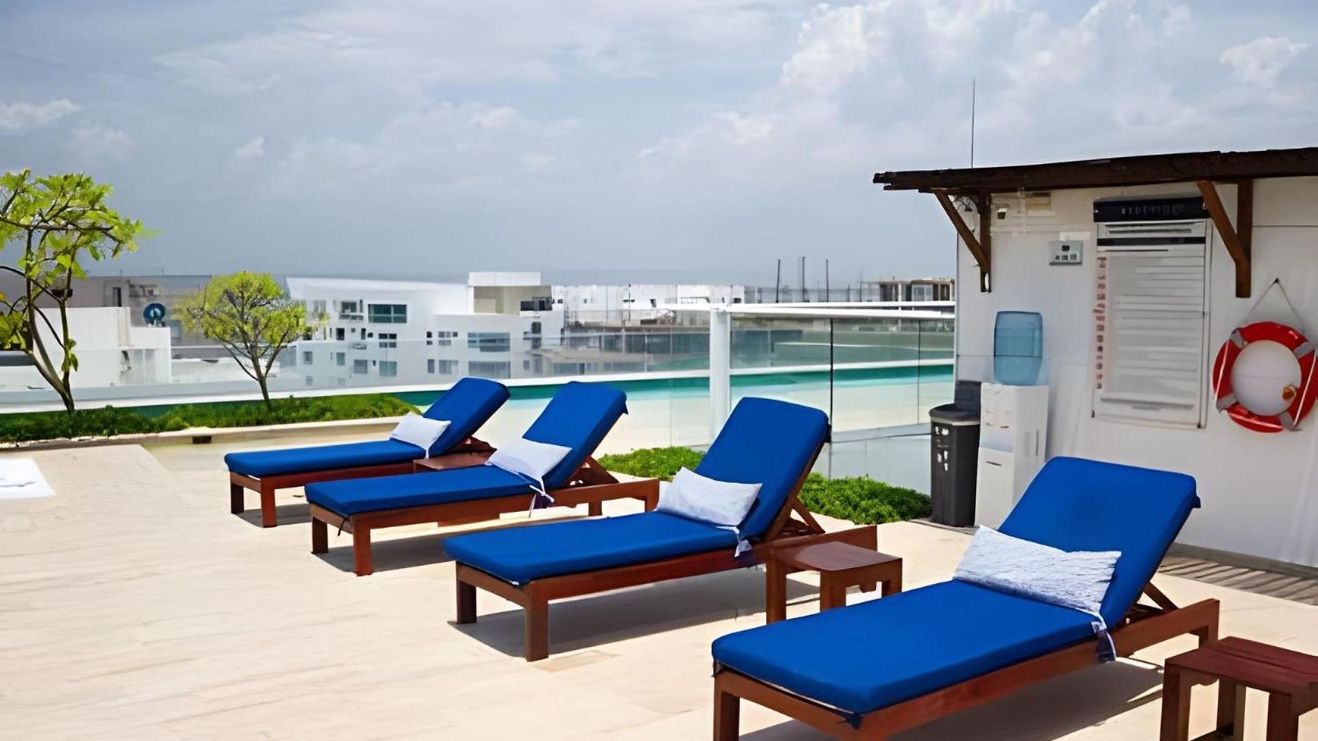 Apartamento 2 Jacuzzi Y Vista Mar. Frente A Playa Cartagena