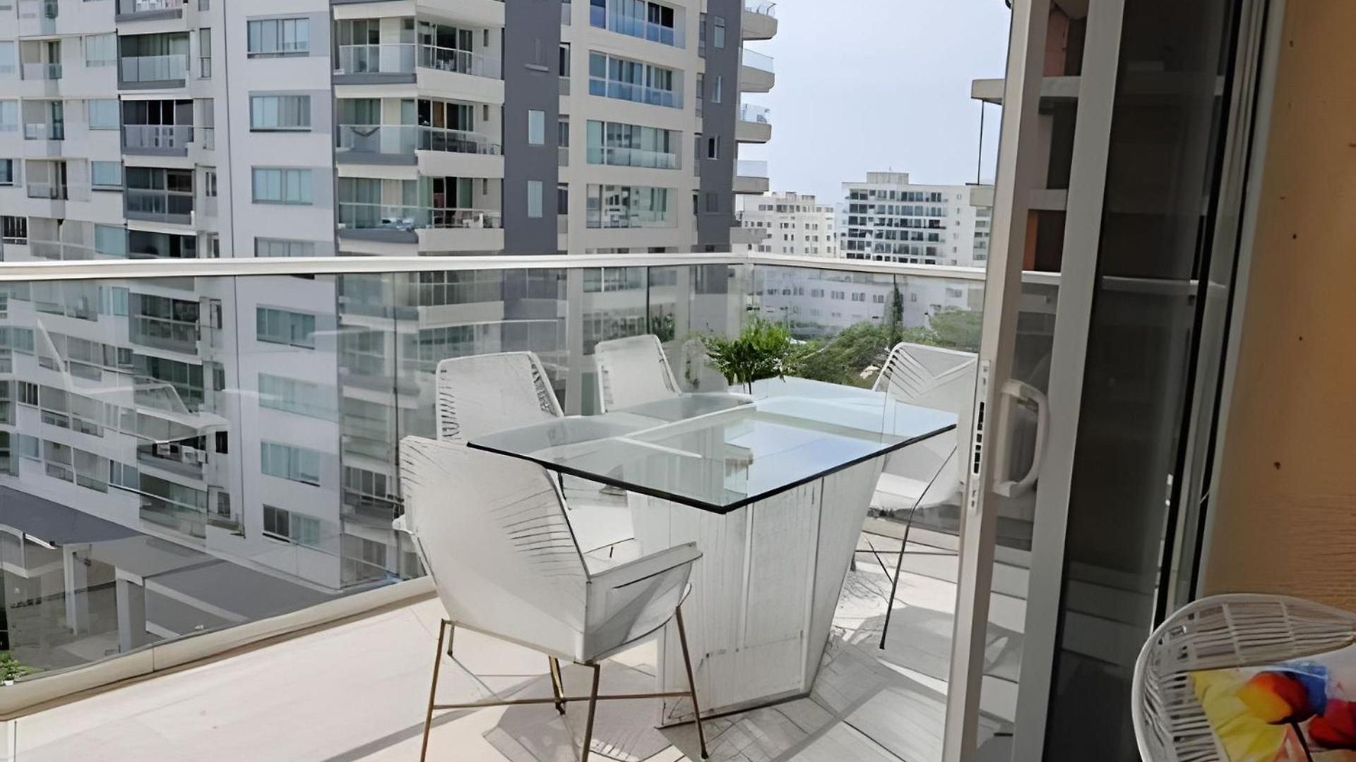 Apartamento 2 Jacuzzi Y Vista Mar. Frente A Playa *