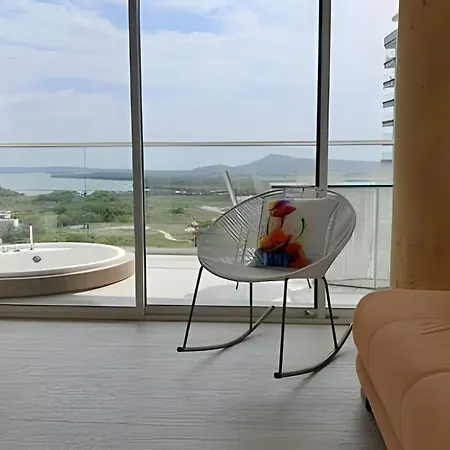 2 Jacuzzi Y Vista Mar. Frente A Playa Apartamento Cartagena